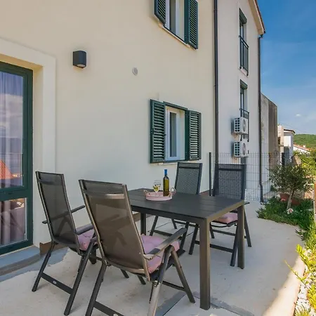 Nevera 2 Vrbnik Exterior photo